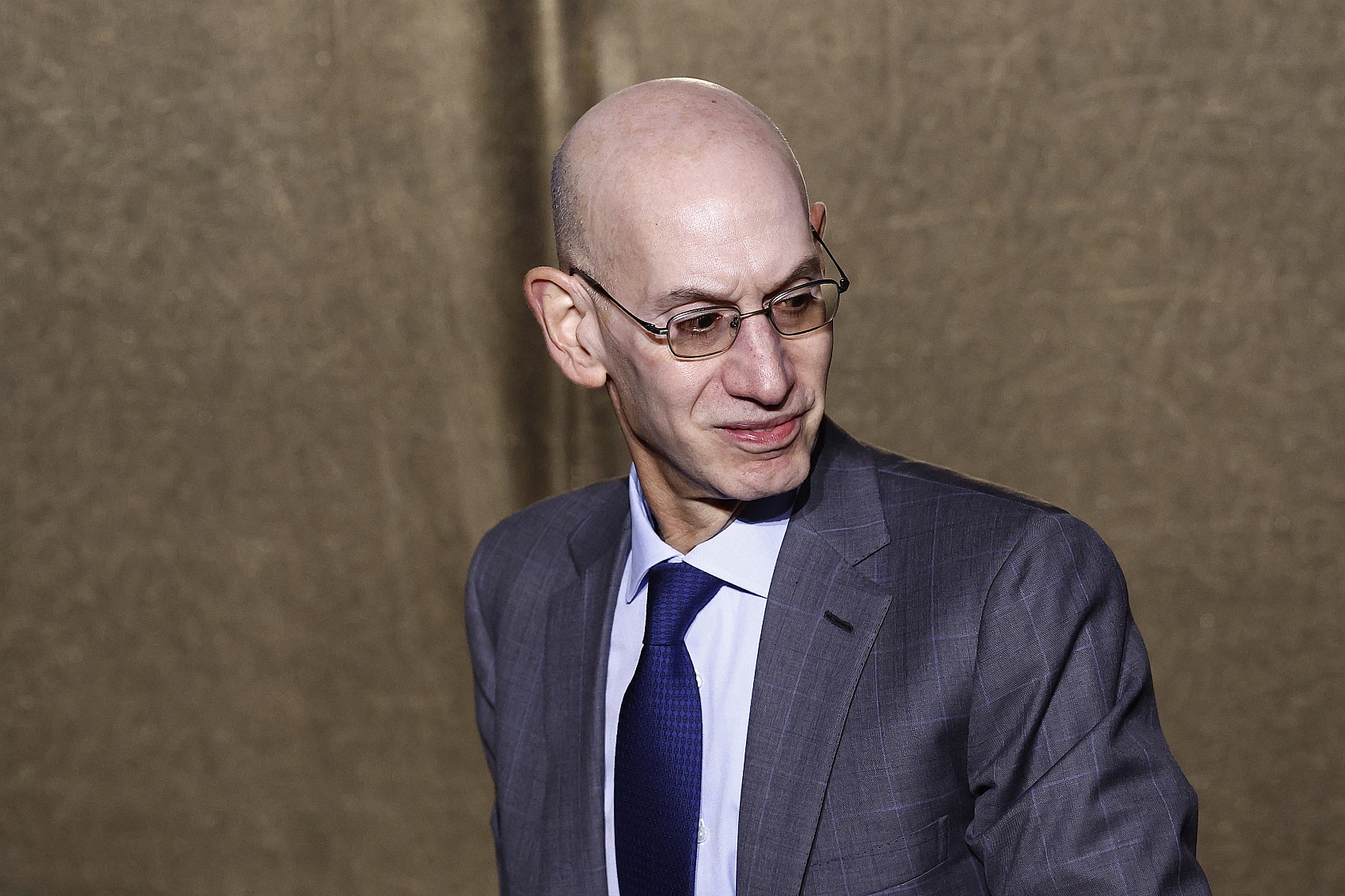 半岛体育官网-Shams：NBA新规允许联盟降低球队乐透抽签概率或调整选秀顺位！